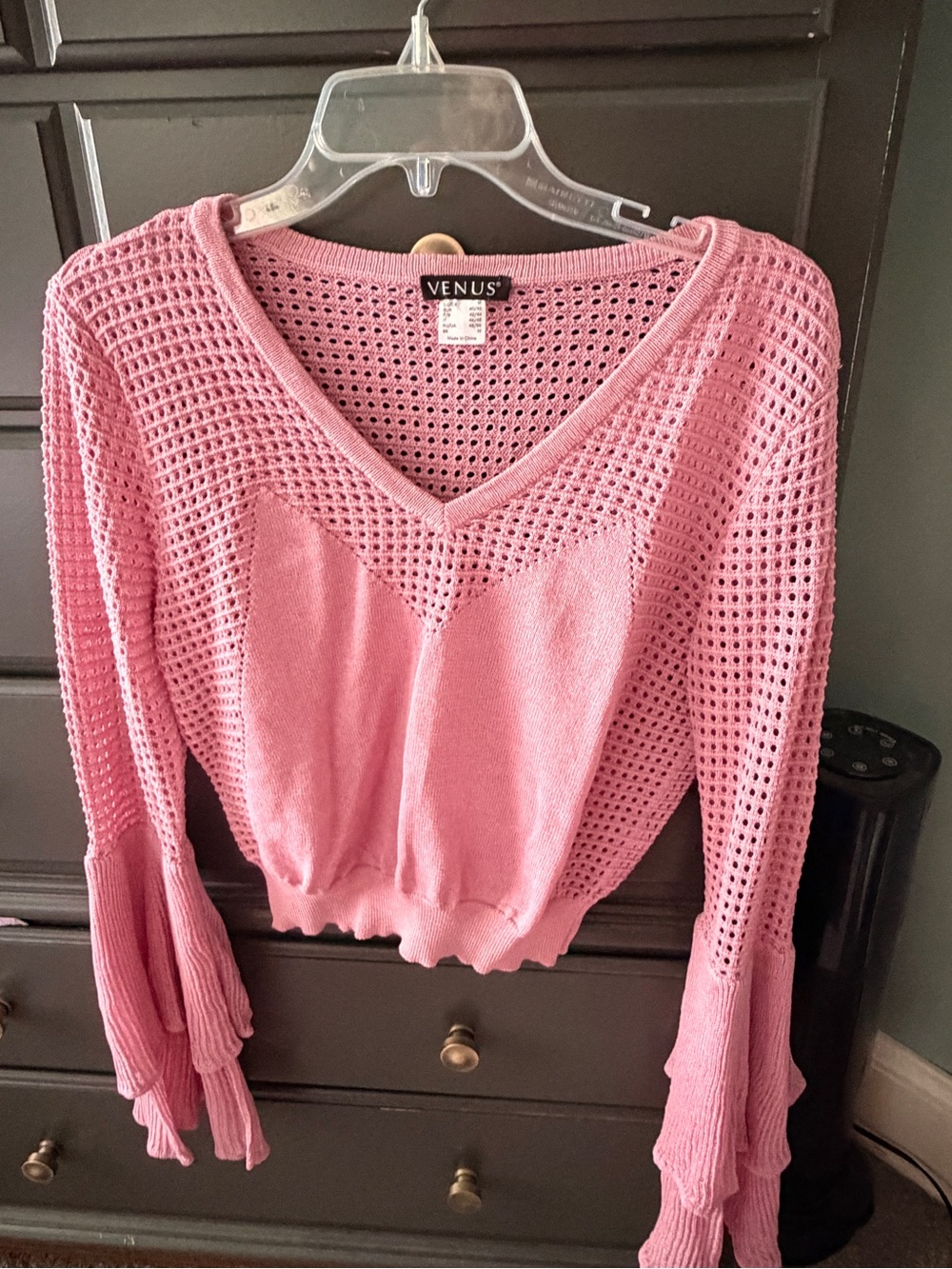 VENUS Pink V-Neck Crochet Knit Top